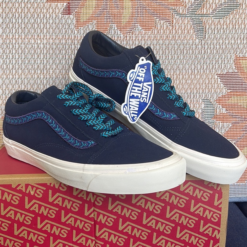 Vans Men’s Old Skool 36 D
(Anaheim Factory) Dyed Na
VN0A54F3B66 sneakers - Picture 5 of 16
